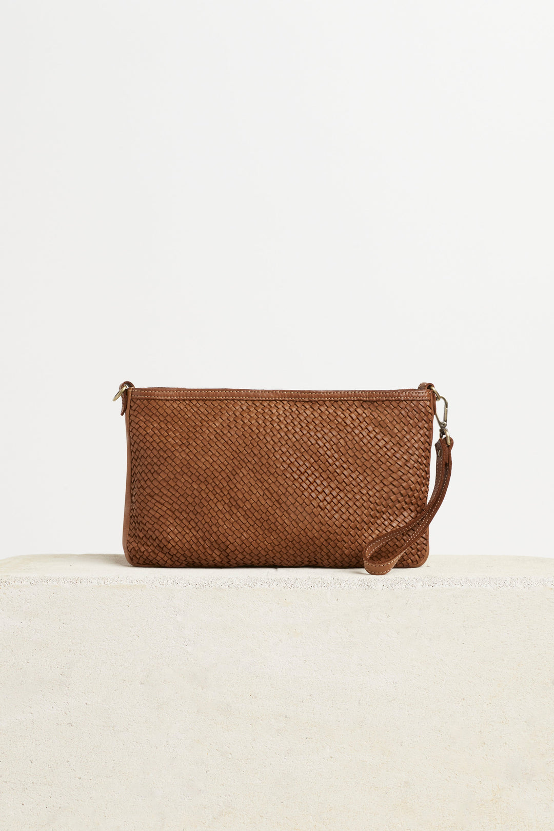 Husk Iris Bag