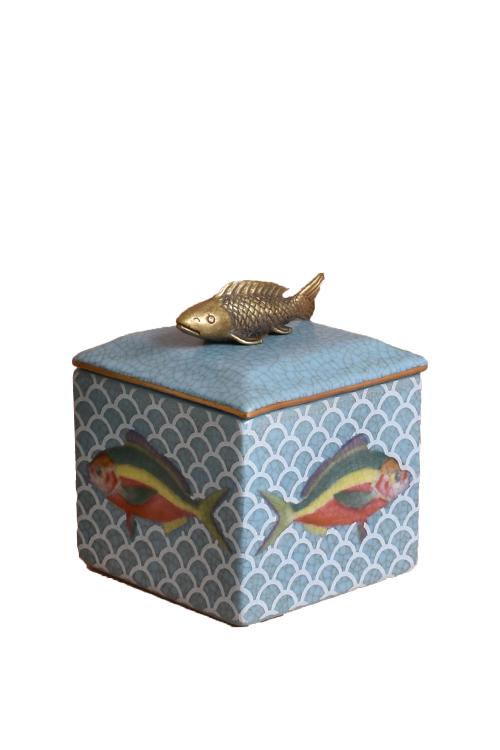 Husk Fish Box