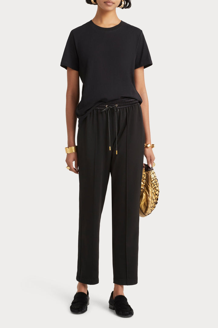 Husk Slim Fit - Black