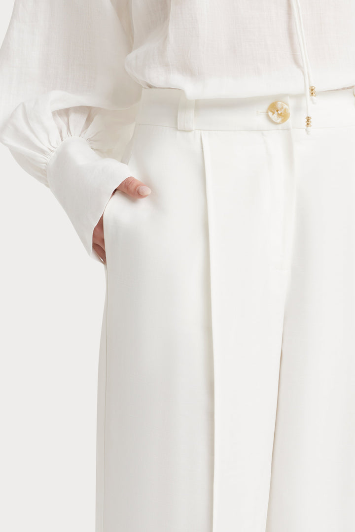 Husk Alba Pant - White