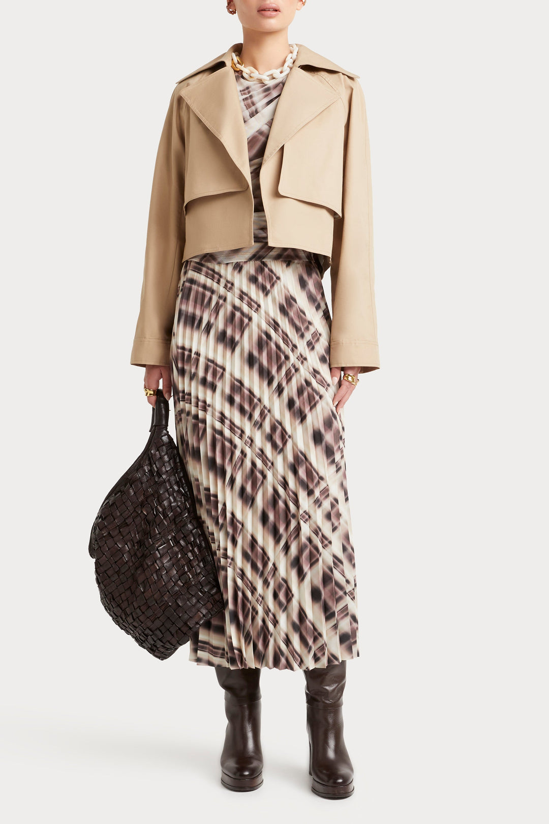 Husk Esme Trench