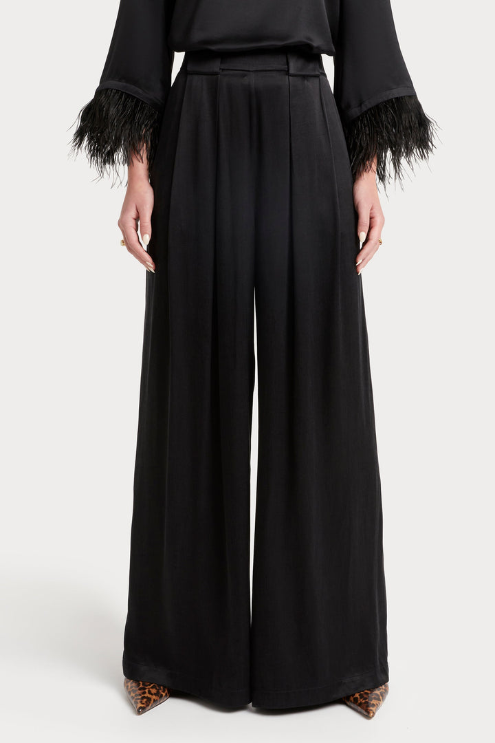 Husk Octavia Pant